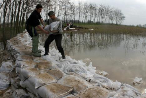 Vestea bună: România 'creşte' datorită inundaţiilor